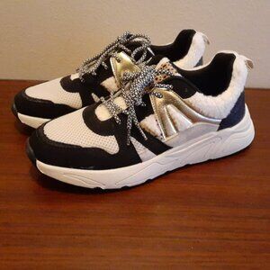 Lucky Step Women's Sneakers